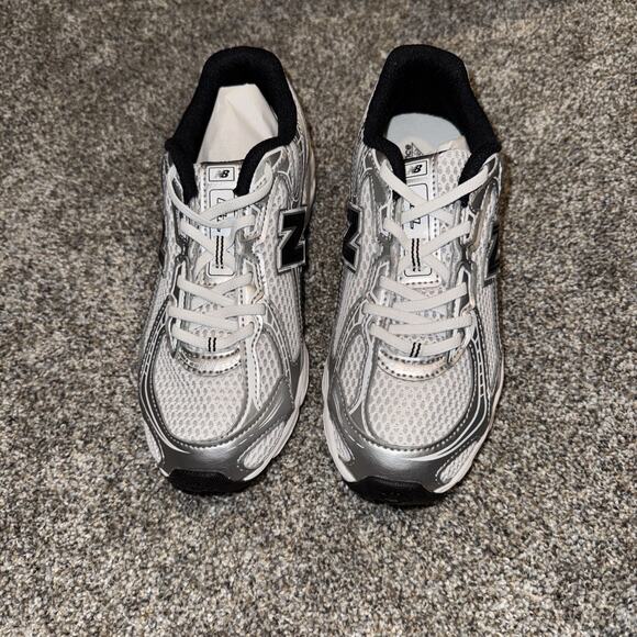 New Balance Other - New Balance 740 Bungee Lace Kids Size 2Y